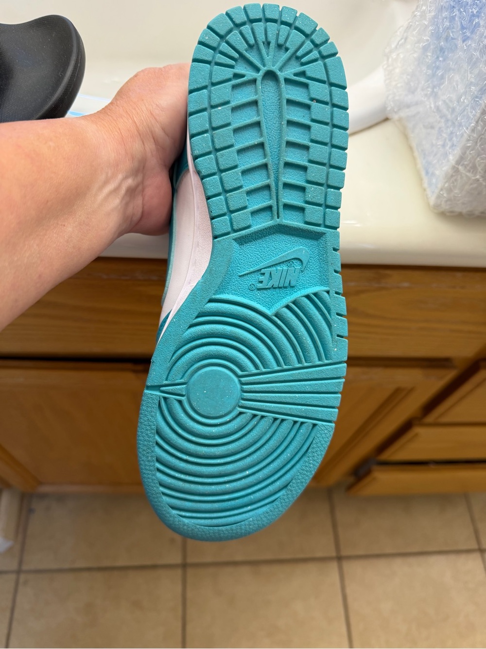Nike Low-Top Sneakers in Teal and White - Picture 9 of 9